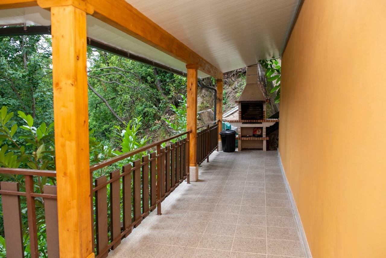 Casa Encosta Do Geres-Ferias No Geres Villa วีเอย์รา ดู มีโญ ภายนอก รูปภาพ